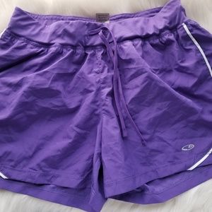 Running shorts 3m piping sz Small